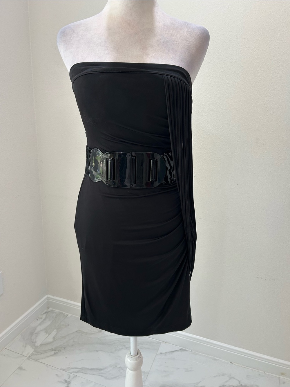 XOXO Strapless Black Fringe-Detail Cocktail Y2K Dress With Belt